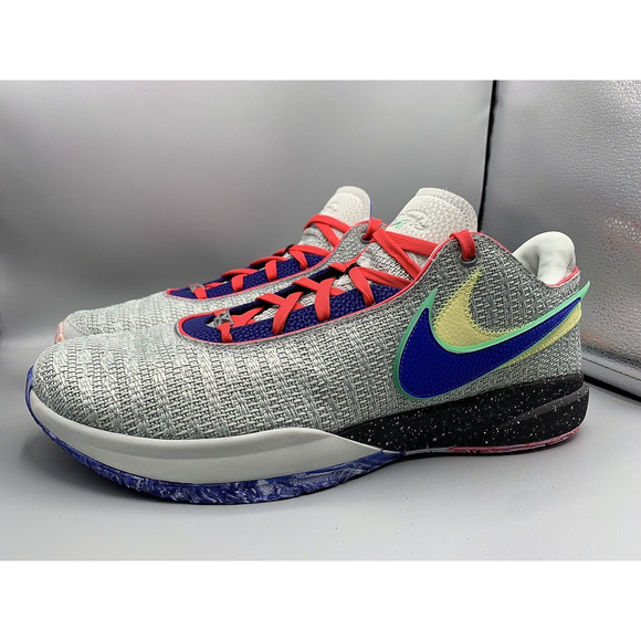 NIKE LEBRON 20 "Strive for Greatness" Athletic Shoes DJ5423-002 Men's Sz 17 NEW - Picture 1 of 15